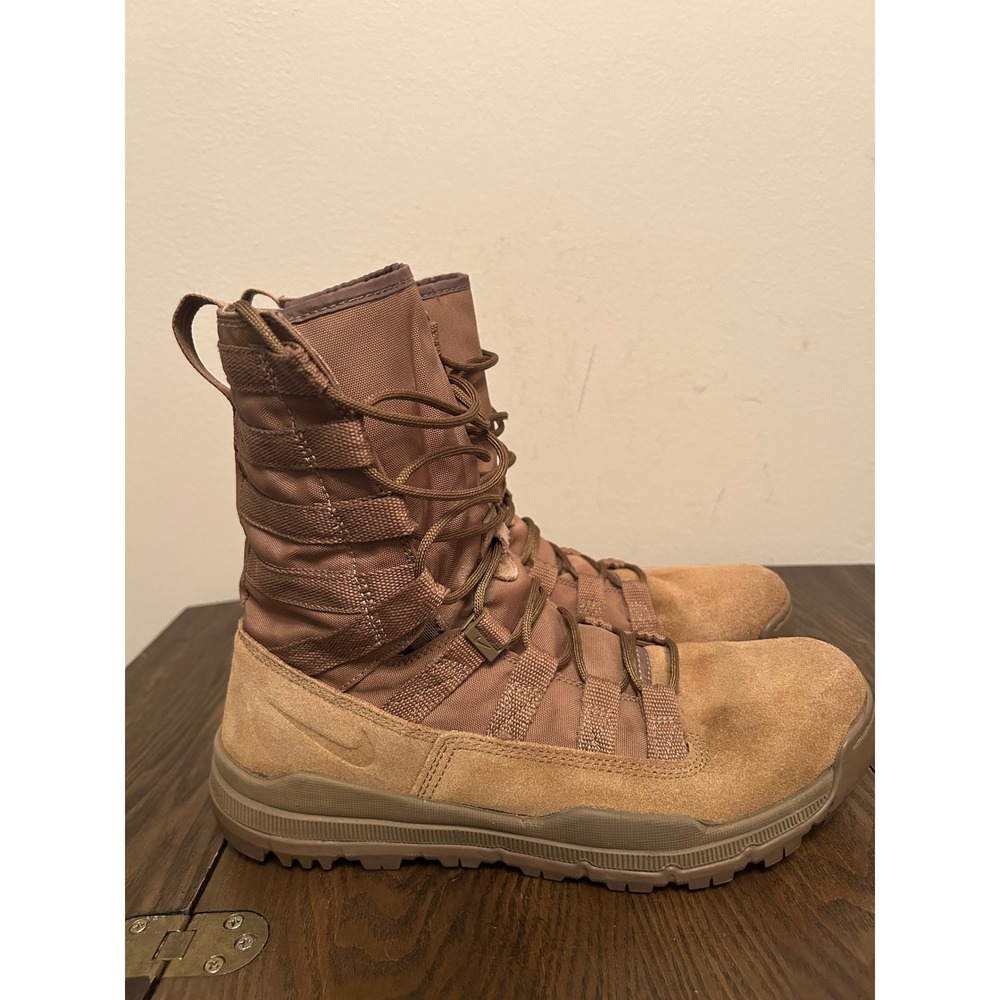 Nike SFB Gen 2 Tactical Boots Brown Men's Size 10 Coyote Beige Combat 922471-900